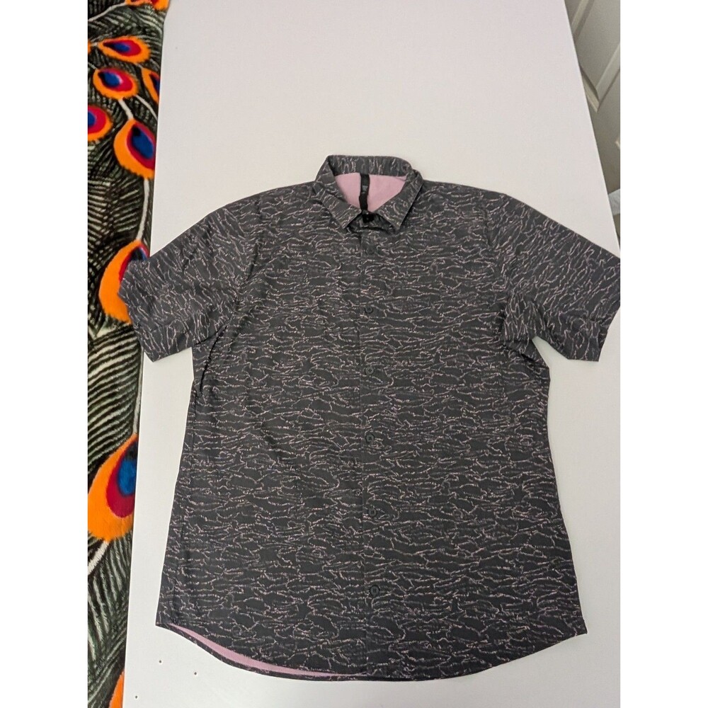Lululemon Airing Easy Short Sleeve Shirt M Medium Ventlight Mesh Gray Pink Mens